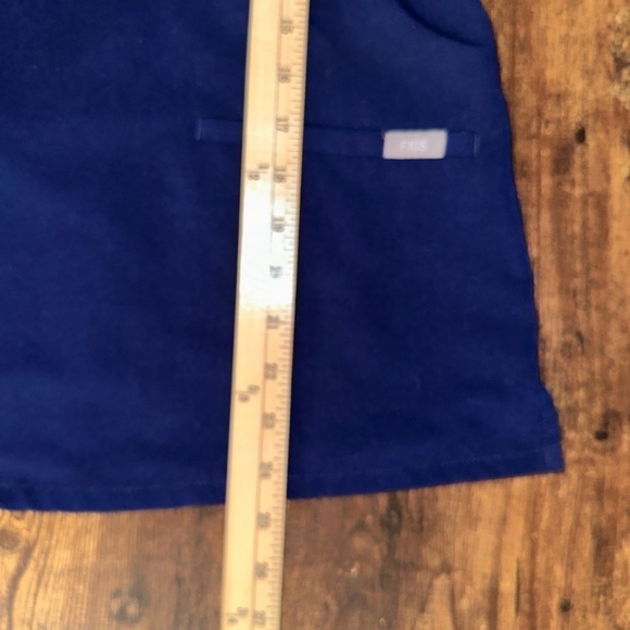 FIGS Top Casma Womens XS Blue Technical Collection Three Pocket Scrub FW1100 - Picture 11 of 12